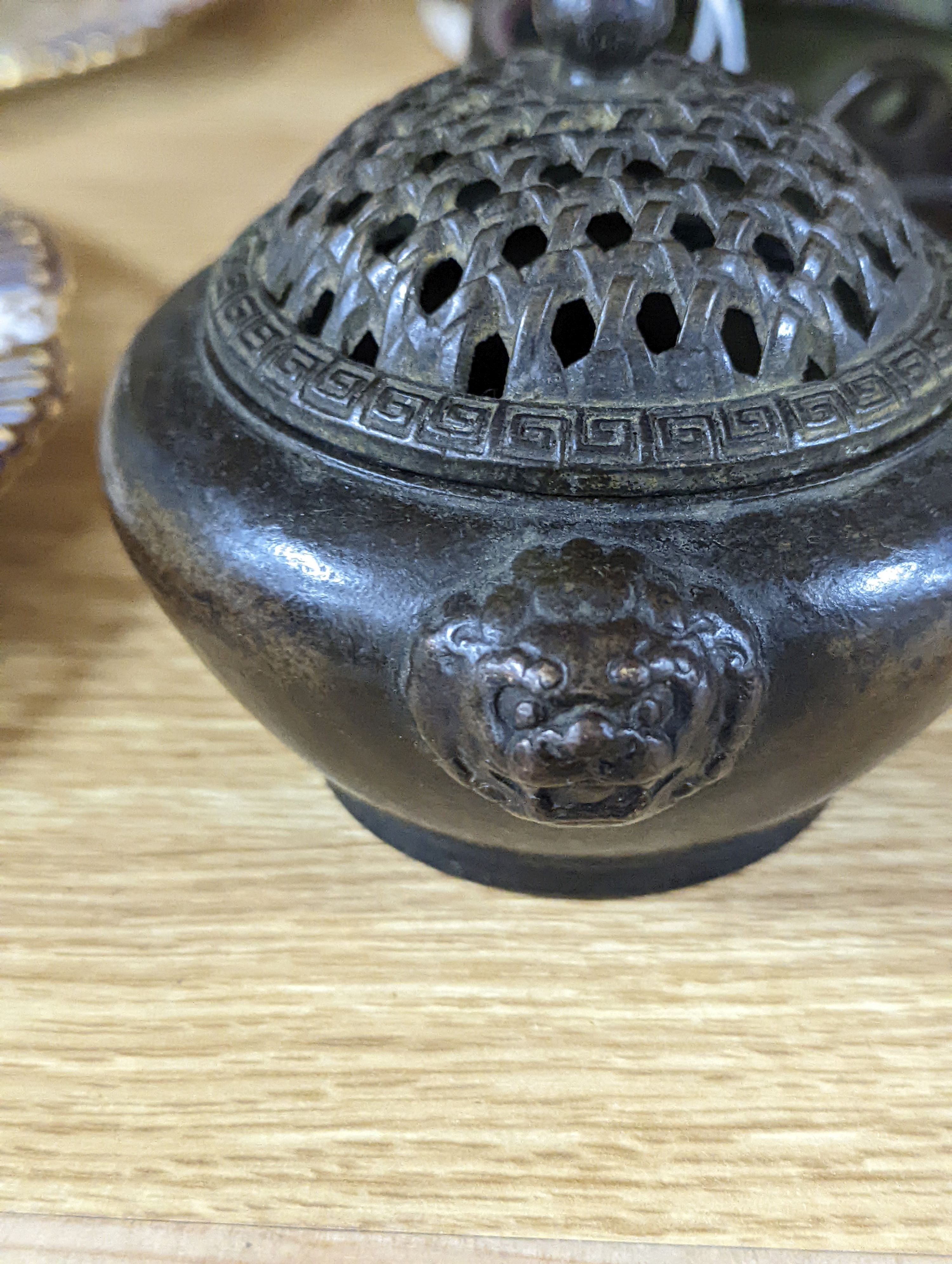 A Chinese bronze tripod censer and a Chinese bronze censer and cover 11cm